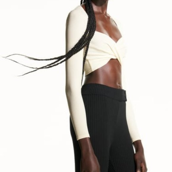 Zara Wrap Crop Top with V-neckline and Long Sleeves in Ecru white - Picture 2 of 6